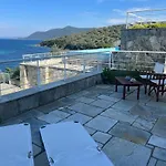 Villa Seaview Pteleós