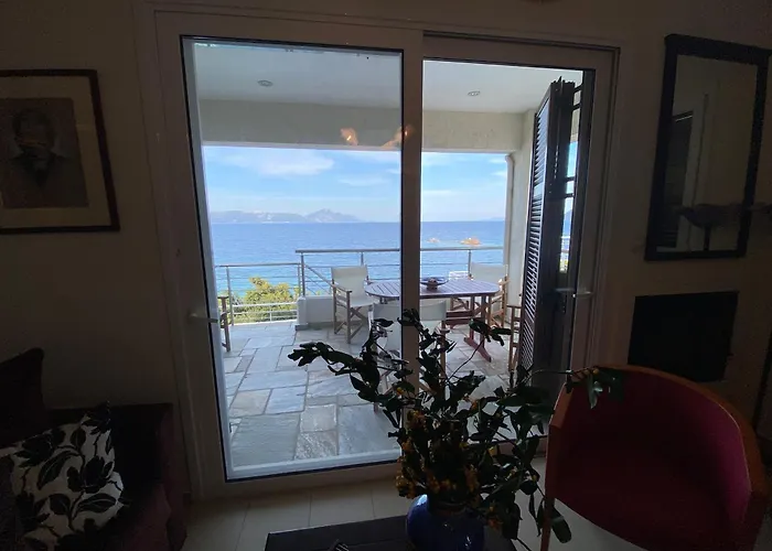 Seaview 别墅 Pteleós