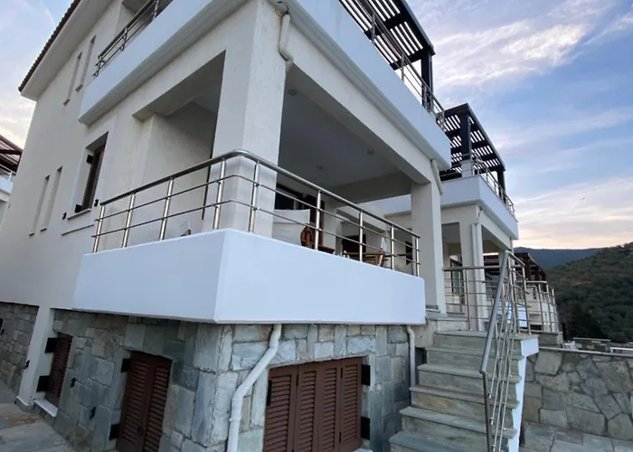 Seaview 别墅 Pteleós