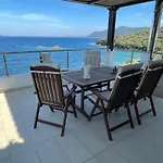 Villa Seaview Pteleós