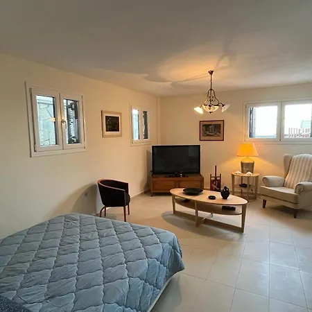 Seaview Villa