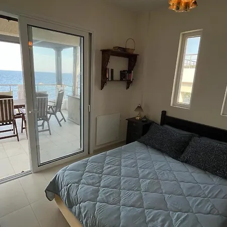 Seaview Villa *