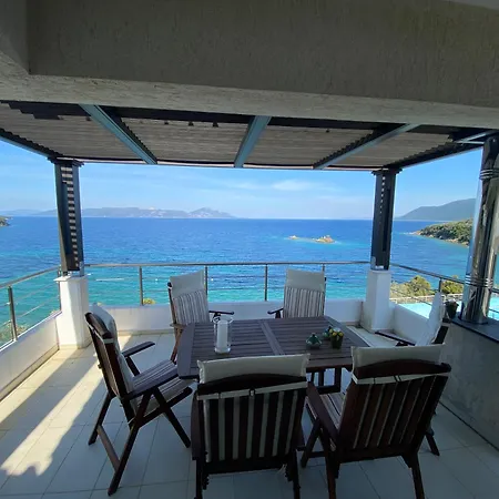 Villa Seaview Pteleós