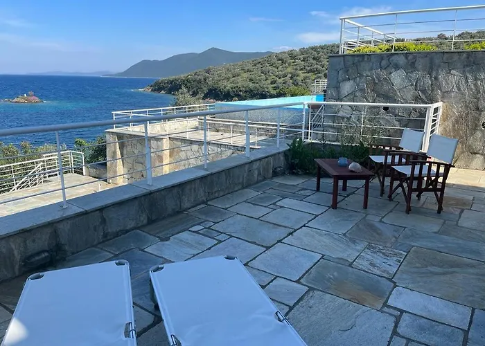 Villa Seaview Pteleós